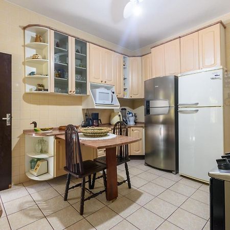 Casa Com Piscina Aquecida A 100M Da Praia Маресиас Экстерьер фото